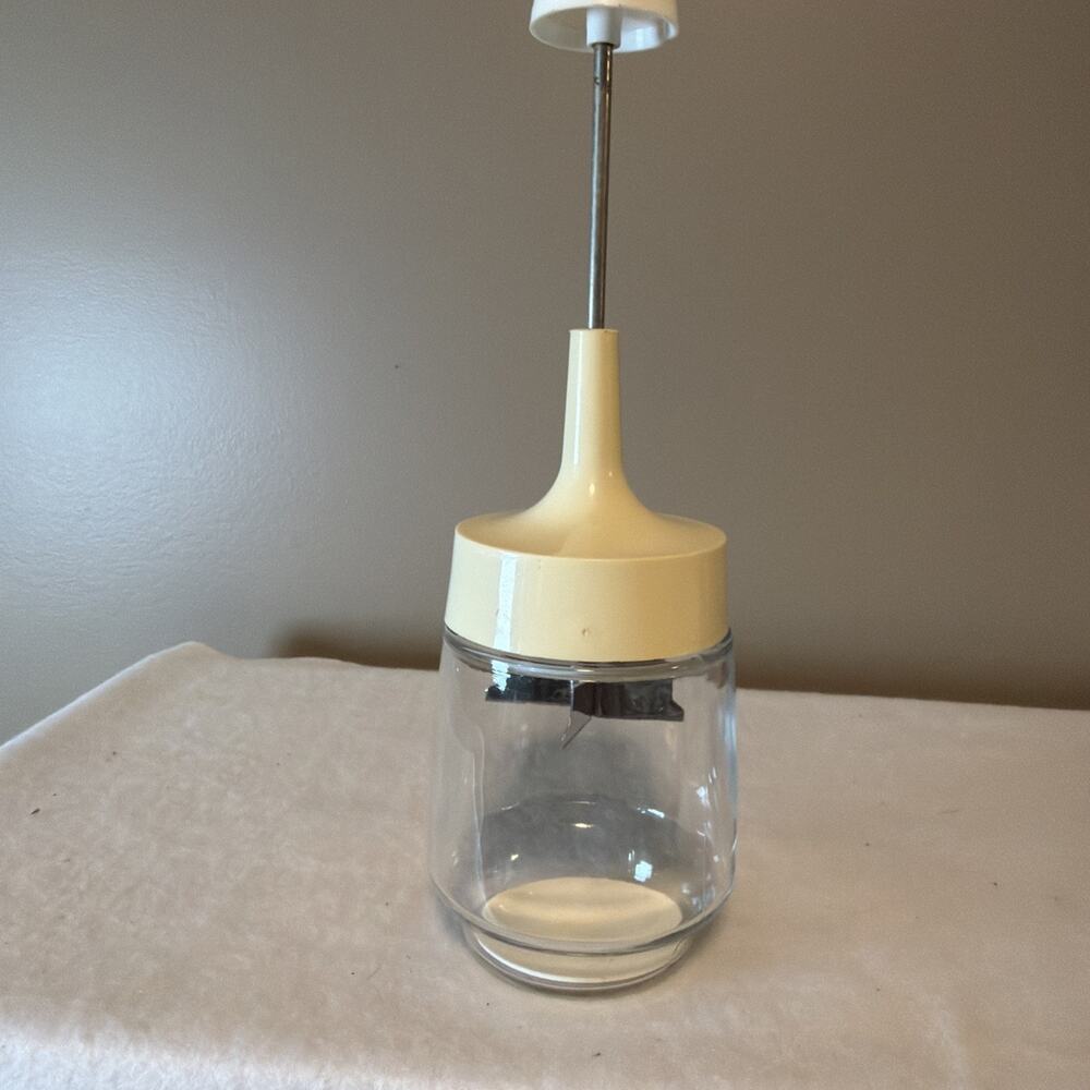 Vintage 1970s -GEMCO-Nut Food Chopper Dicer/Stainless Steel Blade